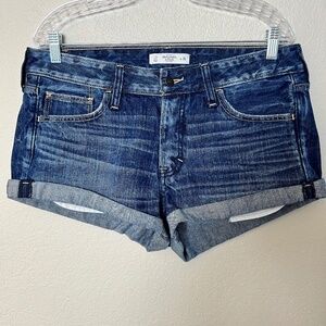 *FIRM PRICE* ABERCROMBIE AND FITCH ROLLED CUFF DENIM SHORTS